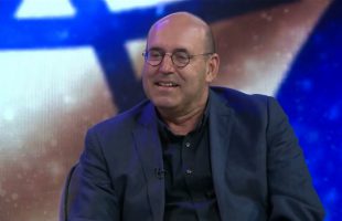 "נלחמנו בלי אמצעים אבל ידענו שזה השליחות שלנו". ממי התרגש האפיפיור ומה הוא אמר לו?