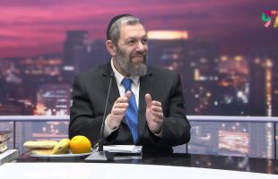 החג הגדול מתקרב – צום י"ז בתמוז! – הרב ברוך רוזנבלום מגלה סודות על צום י"ז בתמוז